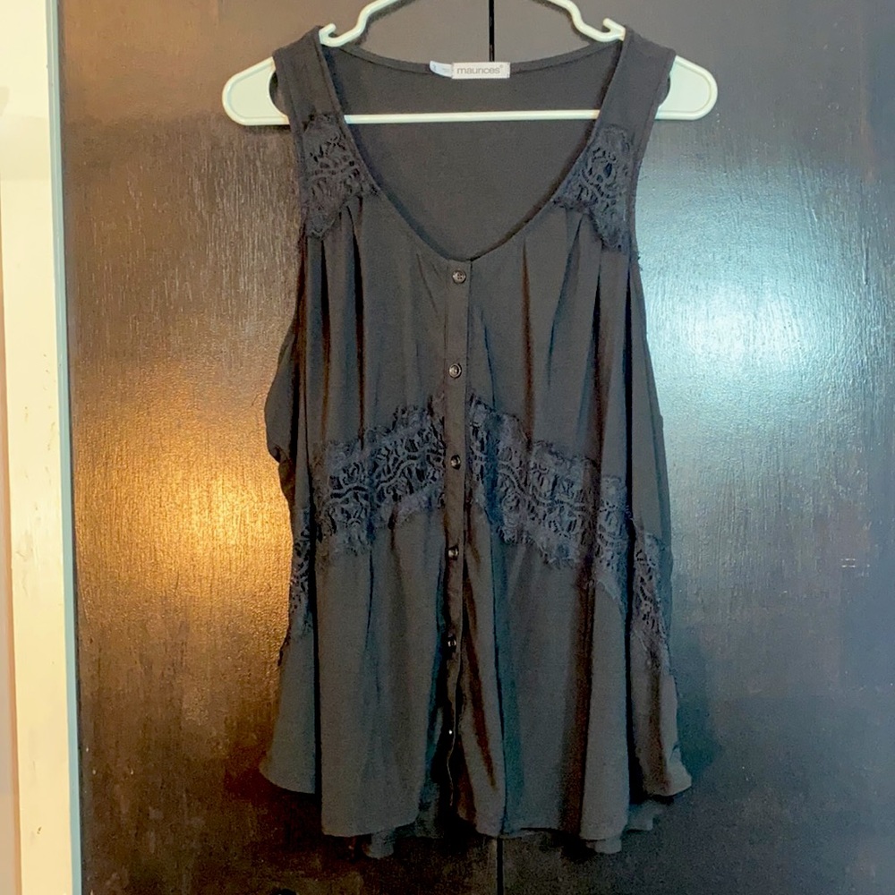 3X Maurices Tank with Lace and buttons